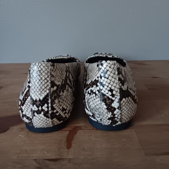 Vionic Hayes Snakeskin Leather Loafer Flats Women's 8.5 Narrow (N) - Picture 6 of 10